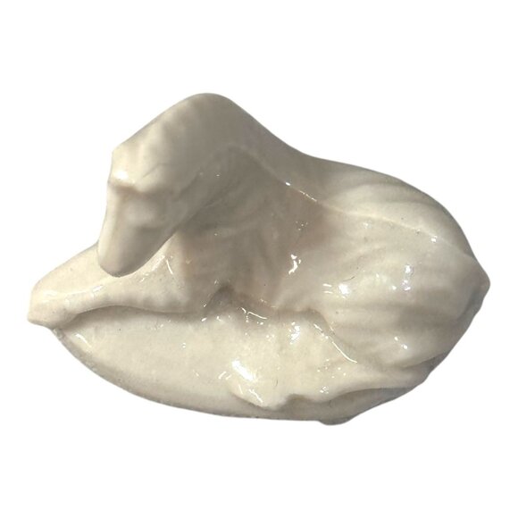 Wade whimsy figurine England Tea rose White Horse Colt Vintage Miniature Mini - Picture 3 of 5